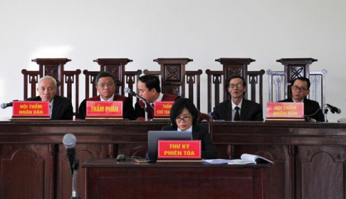 Đà Nẵng: Hoãn xét xử vụ công ty thép kiện UBND TP Đà Nẵng để tiếp tục đối thoại