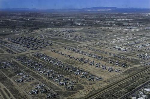 Choáng ngợp "nghĩa địa" máy bay của Mỹ: Kẻ ăn không hết, người lần không ra