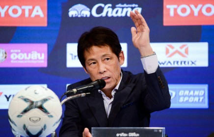 Gia hạn hợp đồng với Thái Lan, HLV Akira Nishino hưởng lương cao nhất trong lịch sử