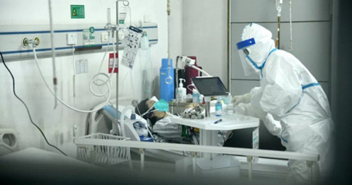 41 người chết vì viêm phổi lạ, Trung Quốc tuyên bố điều trị thành công ca đầu tiên