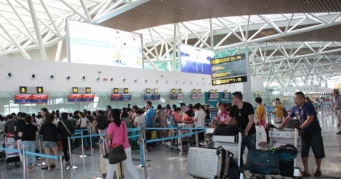 Cách ly một khách Trung Quốc sốt 38,5 độ tại sân bay Đà Nẵng