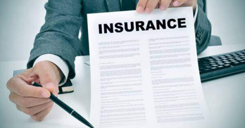 Tổ chức tín dụng có trách nhiệm cung cấp và đối chiếu thông tin với doanh nghiệp bảo hiểm