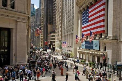 New York “soán ngôi” London trở thành trung tâm tài chính số một thế giới