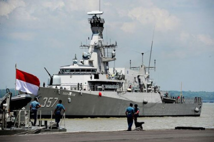 Indonesia chơi lớn, mua cùng lúc hàng loạt tàu chiến, tàu ngầm từ phương Tây