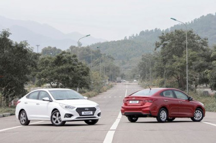 Sự khác biệt giữa Hyundai Accent phiên bản 1.4 AT bản thường và đặc biệt