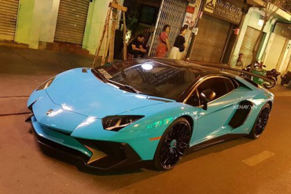 'Soi' Lamborghini Aventador SV giá hơn 30 tỷ tại Việt Nam