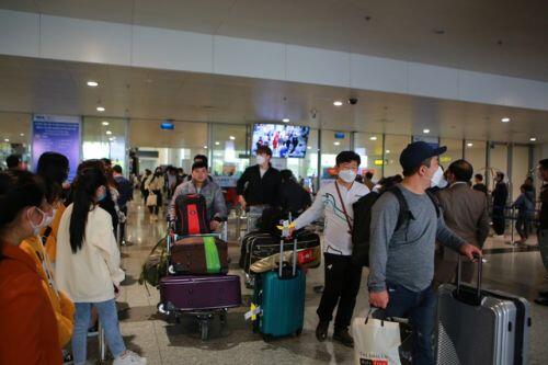 Ứng phó khẩn cấp dịch bệnh corona tại sân bay quốc tế Nội Bài