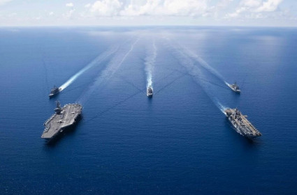 Mỹ gia tăng tàu chiến tuần tra Biển Đông để kiềm chế Trung Quốc