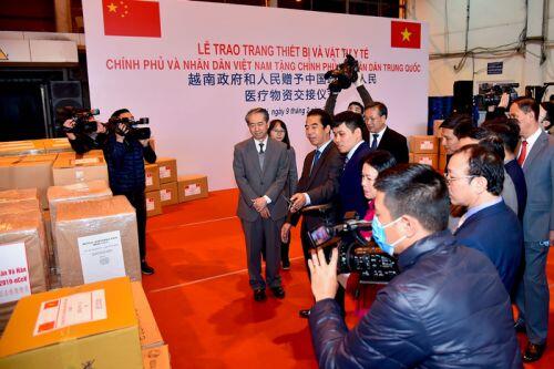 Gần 1.000 người chết vì nhiễm virus corona, phái đoàn WHO đang lên đường tới Trung Quốc