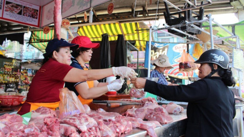 Kịch bản nhập khẩu 100 nghìn tấn thịt lợn bị ảnh hưởng