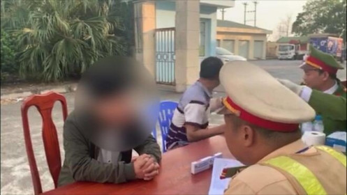 Lái xe dương tính với ma túy chạy cao tốc Hà Nội - Lào Cai bị phạt 35 triệu đồng