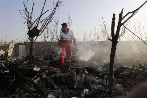 Iran biết bắn nhầm máy bay chở khách Ukraine từ đầu nhưng vẫn "chối quanh"