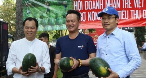 Hội Doanh nhân trẻ Việt Nam và Cán bộ Nhân viên Tập đoàn TTC hỗ trợ tiêu thụ 40 tấn nông sản