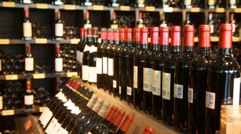 Bãi bỏ một số quy định về điều kiện kinh doanh rượu