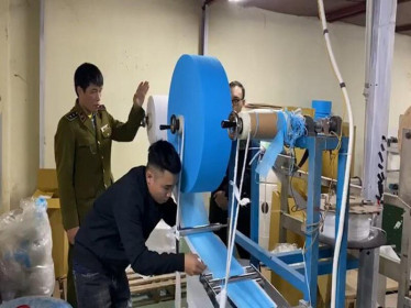 Cty Việt Hàn sản xuất khẩu trang bằng giấy vệ sinh: Có thể bị xử lý hình sự