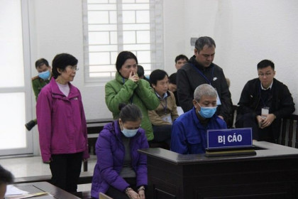 Vợ chồng Phó tổng giám đốc Cơ khí Quang Trung lĩnh án tù