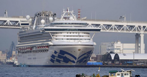 Thêm 67 ca nhiễm virus corona trên du thuyền ở Nhật Bản