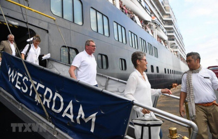 Campuchia: 900 khách trên tàu du lịch Westerdam chuẩn bị về nước