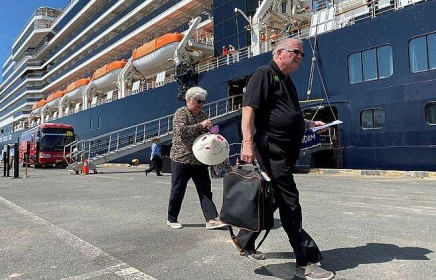 Dịch Covid 19: Malaysia cấm mọi tàu thuyền từ Trung Quốc cập cảng