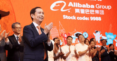 "Gã khổng lồ" Alibaba đối mặt thách thức lớn giữa tâm bão Covid-19