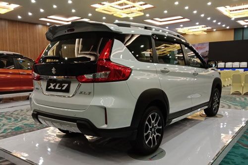 Ngắm Suzuki XL7 2020 vừa ra mắt với giá gần 370 triệu đồng