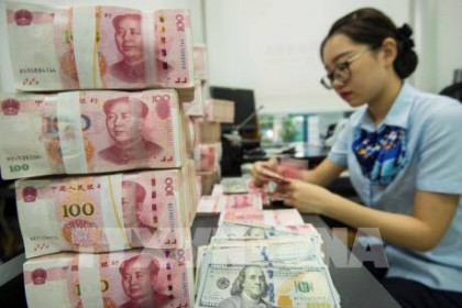 Trung Quốc hạ lãi suất công cụ cho vay trung hạn để hỗ trợ nền kinh tế