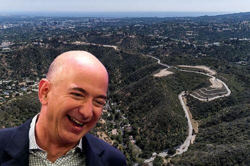 "Đột nhập" căn biệt thự siêu đắt đỏ mới tậu của tỉ phú Jeff Bezos