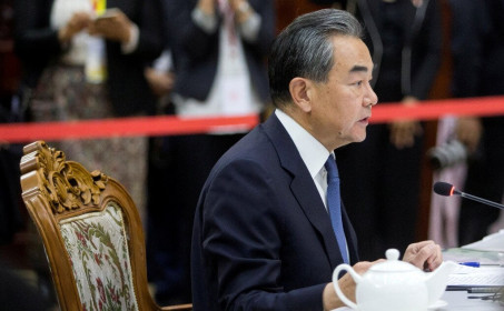Ngoại trưởng Trung Quốc nói nỗ lực dập dịch COVID-19 ‘đang có tác dụng’