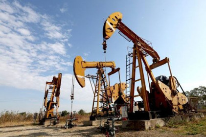 Giá xăng, dầu (24/2): Quay đầu giảm mạnh