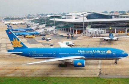 Hé lộ kịch bản tồi tệ cho hàng không Việt Nam: Tổng thị trường sẽ giảm 17%, khách qua cảng giảm 15%