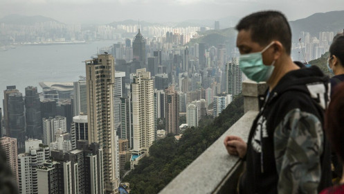 Thâm hụt lớn, Hồng Kông vẫn tặng tiền hỗ trợ người dân giữa dịch COVID-19