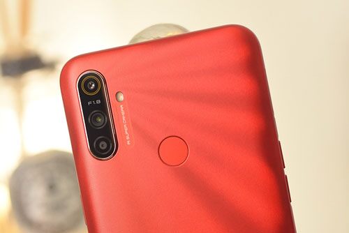 Realme C3 sắp lên kệ tại Việt Nam: 3 camera sau, chống nước, pin 5.000 mAh, giá 2,99 triệu