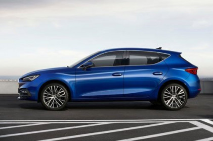 Cận cảnh đối thủ đáng gờm của Mazda3: Động cơ tăng áp, giá hơn 600 triệu