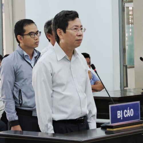 Phó chủ tịch TP Nha Trang và 4 bị cáo được đề nghị án treo