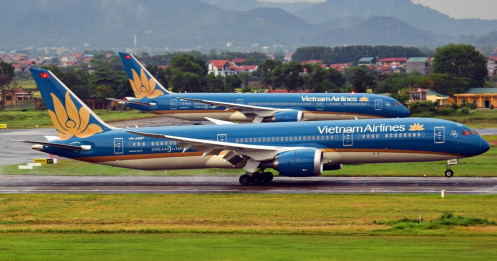 Vietnam Airlines giảm “sốc” lương lãnh đạo, 40% máy bay phải “đắp chiếu”