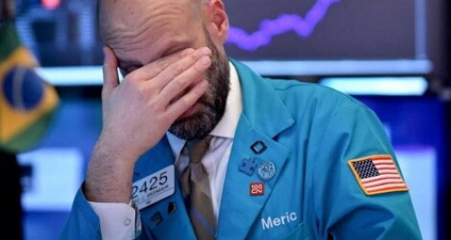 Chứng khoán Mỹ rớt thảm hại, S&P 500 lao đáy khủng hoảng năm 2008