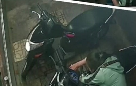 Hà Nội: Khởi tố 2 nữ “đạo chích” chuyên trộm cắp, tiêu thụ xe máy điện