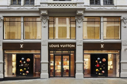Thương hiệu danh giá: Louis Vuitton – kẻ “cai trị” những "tín đồ" hàng hiệu