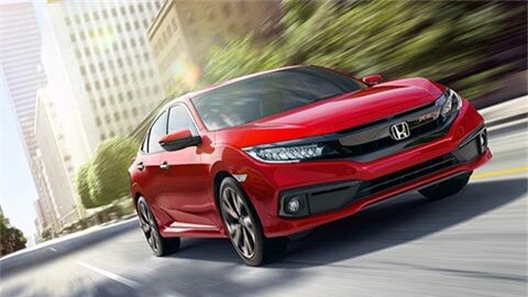 Honda Civic giảm giá 'kịch sàn' khiến Mazda 3, Kia Cerato, Hyundai Elantra 'lo sốt vó'