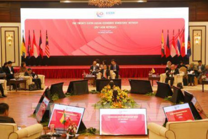 Thông qua 12 đề xuất sáng kiến của Việt Nam trong hợp tác kinh tế ASEAN