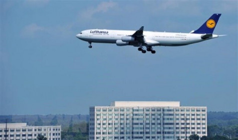 Ngành hàng không toàn cầu 'khốn đốn', Lufthansa hủy 23.000 chuyến bay