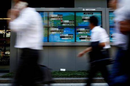 Nhật Bản họp khẩn khi chỉ số Nikkei giảm mạnh nhất trong 30 năm