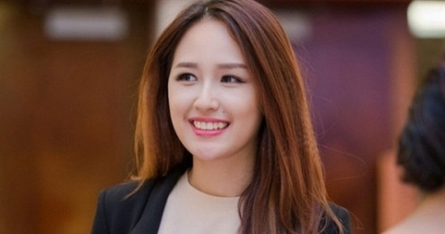 ‘Hoa hậu chứng khoán’ Mai Phương Thúy đại diện ủng hộ 20 tỷ đồng chống dịch COVID-19