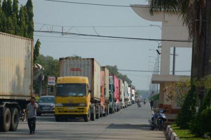 Dịch Covid 19: Việt Nam và Campuchia thống nhất về việc vận chuyển thương mại hàng hóa giữa hai nước