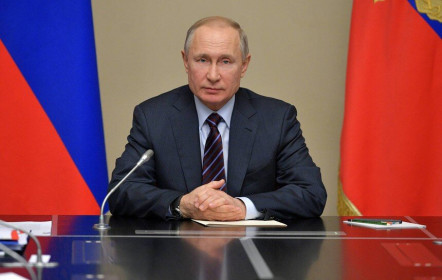 Ngăn Covid-19 lây lan, ông Putin cho người dân Nga nghỉ làm ở nhà 1 tuần nguyên lương