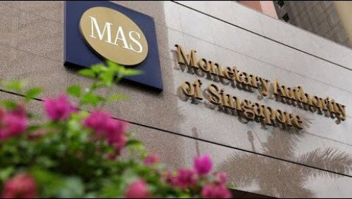 NHTW Singapore nới lỏng tiền tệ “chưa từng có”