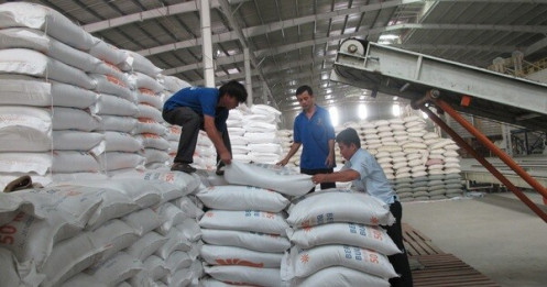 Chỉ cho phép xuất khẩu 400.000 tấn gạo trong tháng 4