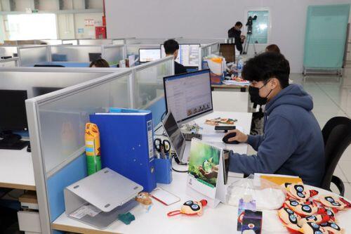 Đề nghị cho phép gần 8.500 lao động nước ngoài vào Việt Nam làm việc