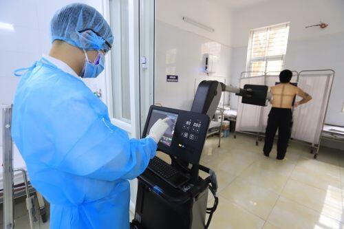 Chiều nay, 11 bệnh nhân Covid-19 được công bố khỏi bệnh