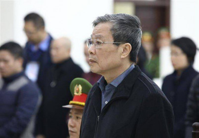 Hoãn phiên xử cựu Bộ trưởng Nguyễn Bắc Son